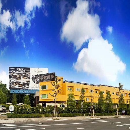 Herz Motel Taichung Dış mekan fotoğraf